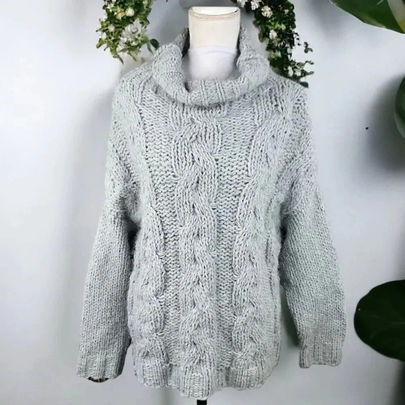Dance & Marvel Chunky Cable Knit Chenille Turtleneck Sweater Size M/L - Picture 14 of 16